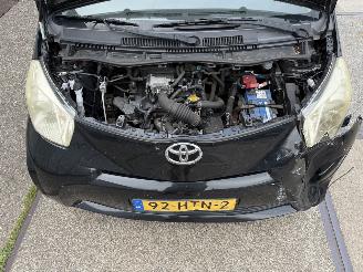 Toyota iQ 1.0 VVTi Comfort picture 11