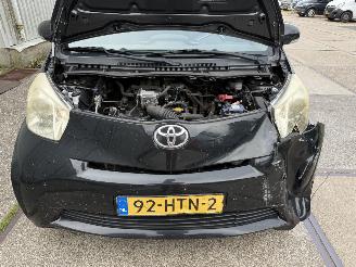 Toyota iQ 1.0 VVTi Comfort picture 10