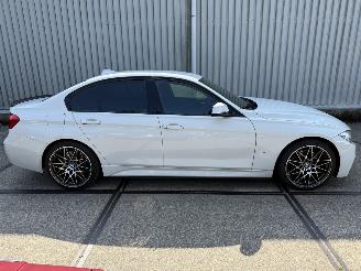 BMW 3-serie 330e High Executive M-Sport picture 6