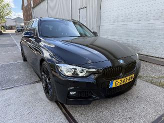 skadebil auto BMW 3-serie 318i M-Sport Panoramadak H/K Leer 2019/11