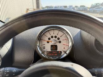 Mini Countryman 1.6 Cooper Automaat picture 18