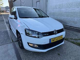 skadebil auto Volkswagen Polo 1.0 TSI Bluemotion Edition 2017/4