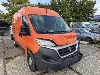 krockskadad bil bedrijf Fiat Ducato 33 L2H2 2.3 Multijet 131PK 2020/8
