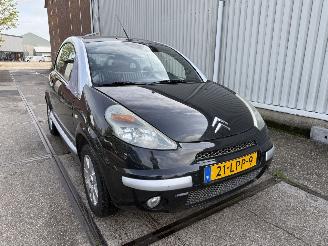 Damaged car Citroën C3 Pluriel 1.4i Soleil 2010/6