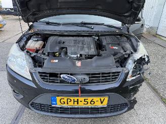 Ford Focus 1.6 TDCi Limited picture 11