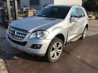 Uttjänta bilar auto Mercedes ML  2010