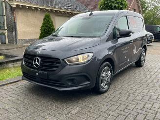Vrakbiler auto Mercedes Citan 112 CDI L1 NAVI CAMERA 3 ZITS AUTOMAAT 2023/5