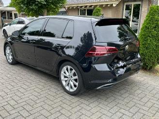 Volkswagen Golf 1.5 TSI Comfortline DSG NAVI LEDER picture 3