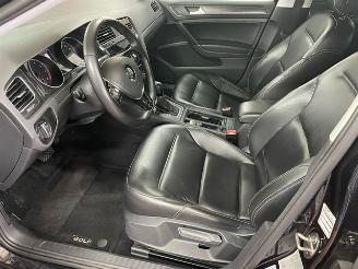 Volkswagen Golf 1.5 TSI Comfortline DSG NAVI LEDER picture 9