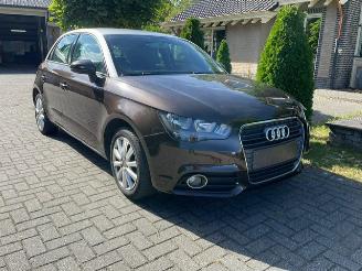Vaurioauto  passenger cars Audi A1 1.2 TFSI Sportback Attraction 2014/1