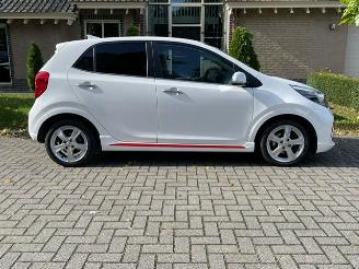 Kia Picanto 1.0 GT-LINE NAVI KAMERA AIRCO picture 5
