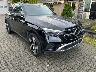 Damaged car Mercedes GLC 300e 4MATIC AVANTGARDE ADVANCED PANO 2023/6