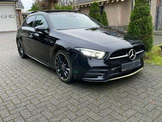 krockskadad bil auto Mercedes A-klasse 180 d AMG LINE EDITION PANO NAVI NIGHT 2019/6
