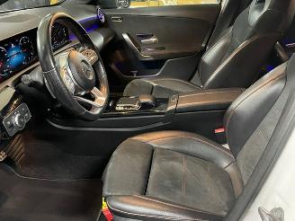 Mercedes A-klasse 180 d AMG LINE PANORAMADAK NAVI CAMERA LED picture 9