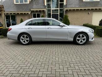 Mercedes E-klasse 200 AVANTGARDE NAVI CAMERA LED picture 5