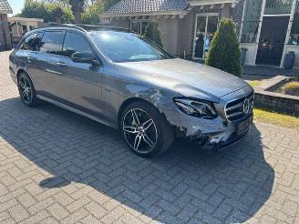 Mercedes E-klasse 300 de AMG LINE PANO WIDESCREEN NIGHT picture 4