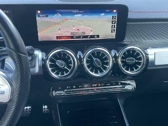 Mercedes EQB 300 4MATIC AMG LINE 7 ZITS PANORAMADAK picture 12