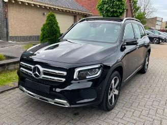 Coche accidentado Mercedes GLB 200 d Premium PANO NAVI CAMERA LED 2021/9