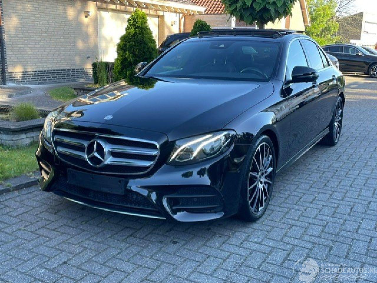 Mercedes E-klasse 220 d AMG LINE PANO NAVI CAMERA LED