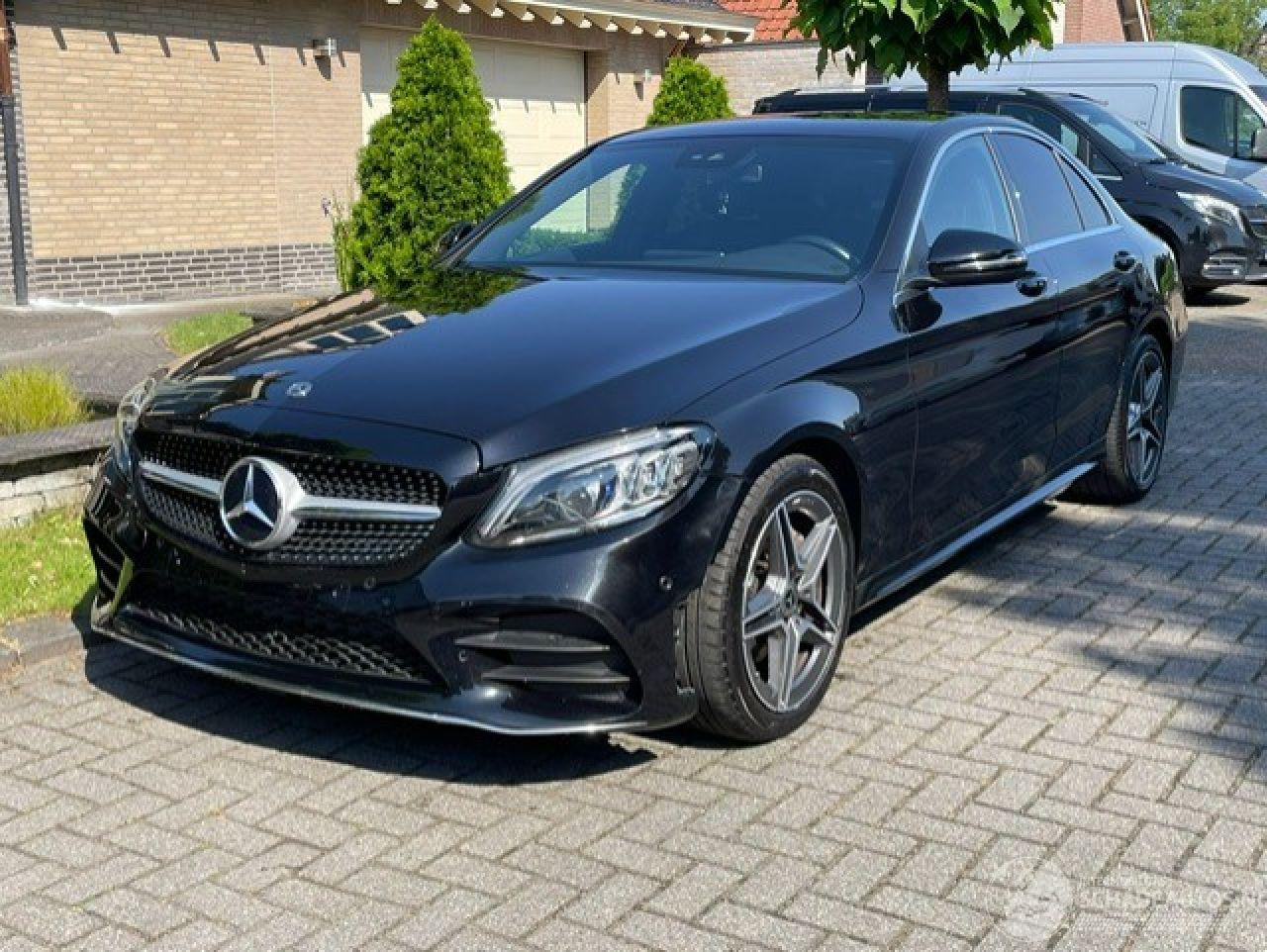 Mercedes C-klasse 180 AMG LINE NAVI CAMERA LED PDC