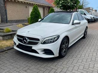 damaged passenger cars Mercedes C-klasse 200 d AMG LINE PANO LED NAVI CAMERA 2019/7