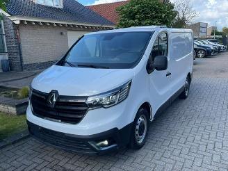 krockskadad bil bedrijf Renault Trafic L2H1 KUHLKASTENWAGEN TIEFKUHL -20 KOEL/VRIES  dag en nacht 2022/12