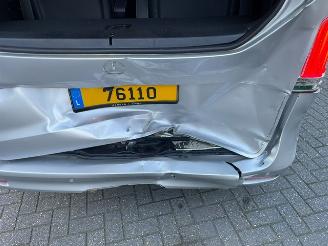 Mercedes  300 d Avantgarde AMG LINE 7 ZITS LED picture 15