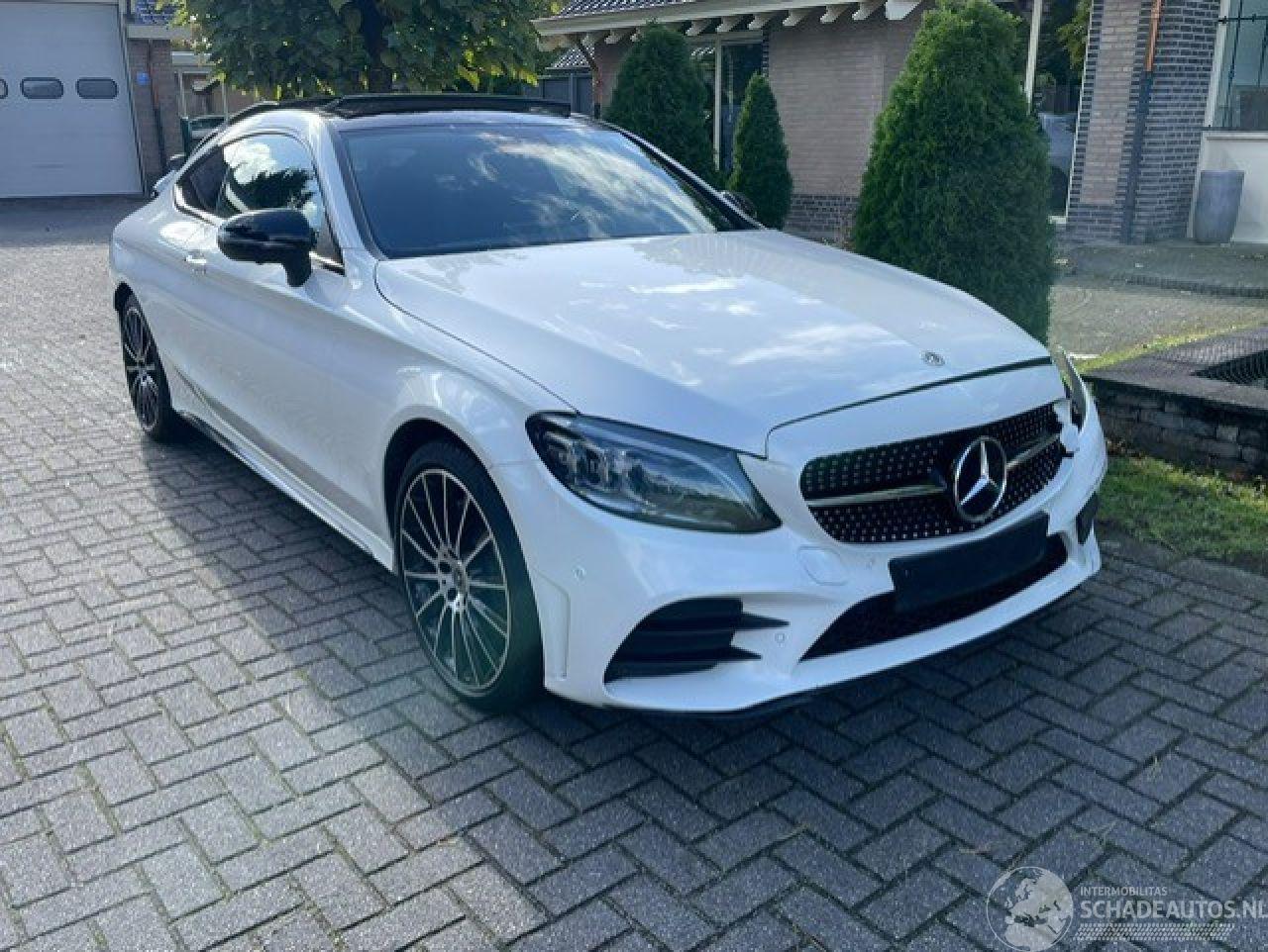 Mercedes C-klasse 200 AMG LINE FACE LIFTPANO LED NAVI CAMERA