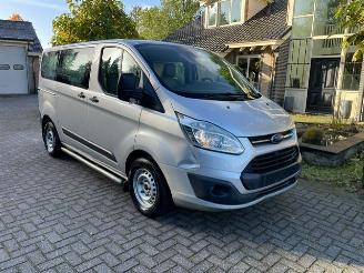 Unfallwagen Ford Tourneo Custom 2.0 TDCI EURO 6 9 SITZE 2017/6