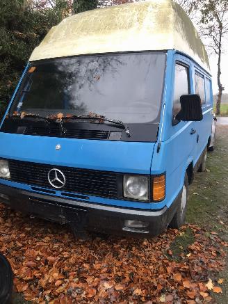 Purkuautot campers Mercedes  MB 100 CAMPER 1980/1