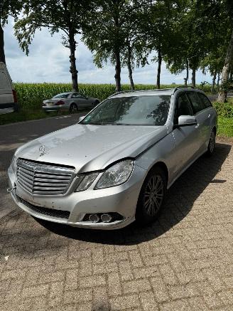 Dezmembrări autoturisme Mercedes E-klasse E 220 CDI COMBI 2011/8