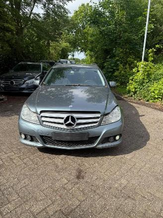 Autoverwertung Mercedes C-klasse C 200D COMBI 2011/11
