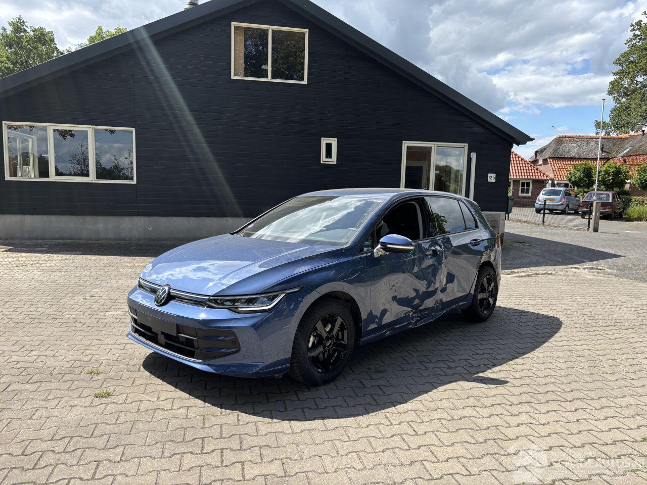 Volkswagen Golf FACELIFT 8,5 EDITION 1.5 NAVi CLIMA CAMERA LED VIRT DASH B.J 12-2024