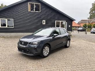 Schadeauto Seat Arona STYLE 110 PK NAVI CLIMA CAMERA LED B.J 2024 2024/3