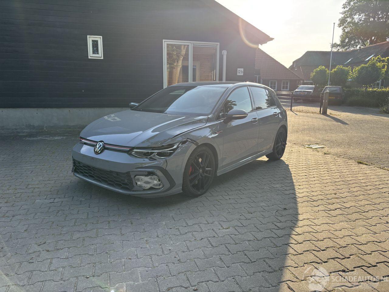 Volkswagen Golf 8 GTI 245 PK AUTOMAAT NAVI CLIMA CAMERA LED B.J 2023