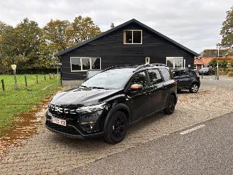 Dacia Jogger HYBRIDE 7 PERS 1.6 AUTOMAAT NAVi CLIMA CAMERA LED PDC B.J 07-2025 picture 1