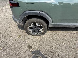 Dacia Duster HYBRIDE AUTOMAAT NAVI CLIMA CAMERA LED B.J 12-2024 picture 15