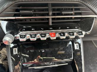 Peugeot 2008 GT LINE AUTOMAAT 130 PK NAVI CLIMA CAMERA VIRT DASH LED LEER B.J 2022 picture 16