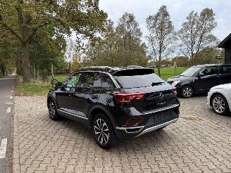 Volkswagen T-Roc 2.0 TDI STYLE AUTOMAAT NAVI CLIMA CAMERA LED BJ 2023 FACELIFT picture 2