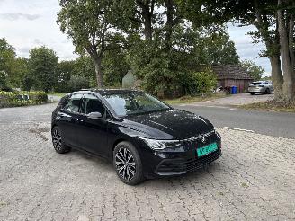 Coche accidentado Volkswagen Golf 8 PANORAMADAK 1.5 STYLE 130 PK NAVI CLIMA VIRT DASH 18 INCH B.J 2023 2023/4