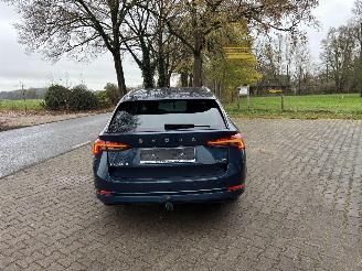 Skoda Octavia AUTOMAAT STYLE NAVi CLIMA CAMERA LED B.J 12-2024 picture 7