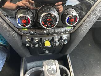 Mini Countryman HYBRIDE PLUG IN SE 4AWD AUTOMAAT NAVI CLIMA LEER LED PDC B.J 2019 picture 11