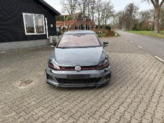 Unfallwagen Volkswagen Golf GTI TCR 300 PK SPECIAL EDITION PANO LEER DYNO AUDIO NAVI CLIMA VIRT DASH B.J 2019 2019/7