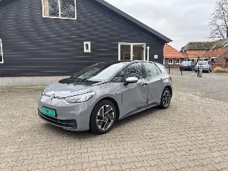 skadebil auto Volkswagen ID.3 1FST Pro Preformance 58 kwh 204 PK B.J09-2020 2020/9