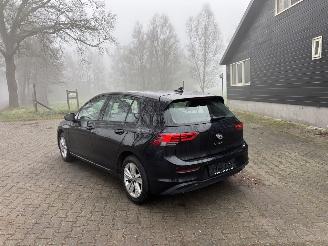 Volkswagen Golf 8 TSI NAVI CLIMA CAMERA LED CRUISE B.J 05-2022 picture 3