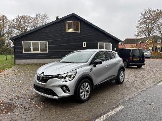 Renault Captur INTENSE NAVI CLIMA LED CAMERA VIRT DASH B.J 07-2022 picture 2