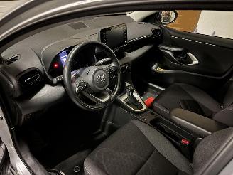 Toyota Yaris 1.5 AUTOMAAT HYBRIDE B.J 07-2022 picture 10