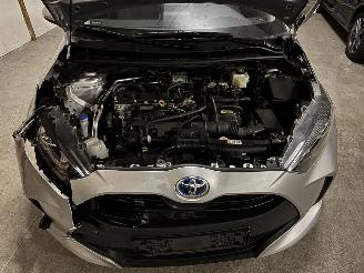 Toyota Yaris AUTOMAAT 1.5 HYBRIDE CLIMA CAMERA B.J 07-2022 picture 14