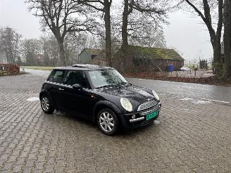 Mini  Pano Airco APK maart 2027 geen schade picture 3