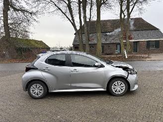 Toyota Yaris AUTOMAAT HYBRIDE CLIMA CAMERA B.J 07/2022 picture 6